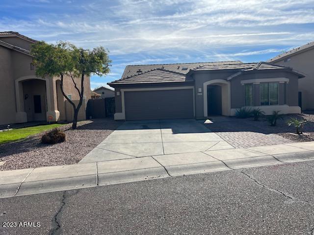 4417 West Carson Road Laveen, AZ 85339 - Photo 5 of 32 thumbnail