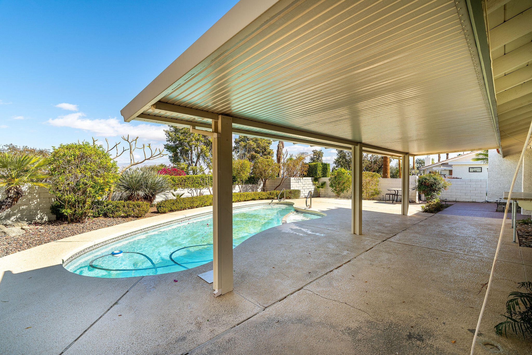 73165 Haystack Road Palm Desert, CA 92260 - Photo 11 of 50 Pool & Spa