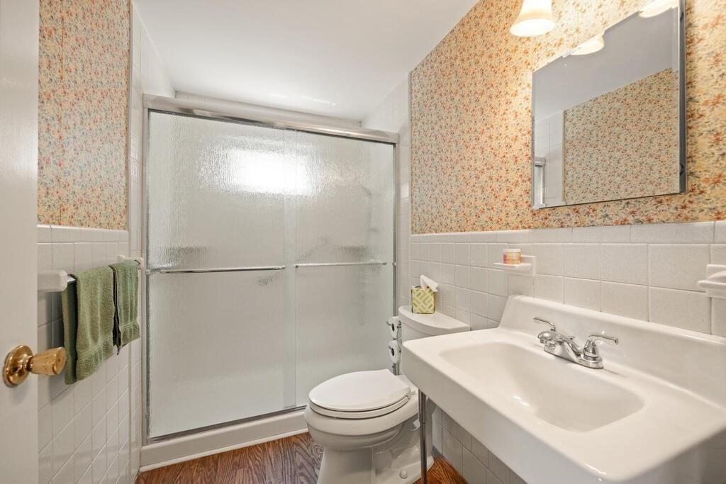 15 Thistledale Road Wakefield, MA 01880 - Photo 21 of 31 Gallery Image 21