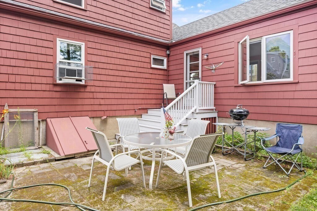 15 Thistledale Road Wakefield, MA 01880 - Photo 27 of 31 Gallery Image 27