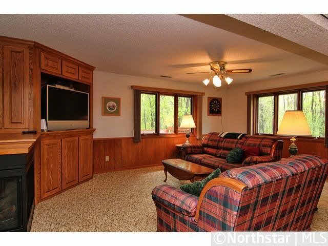 880 Willow Ridge Road Hudson, WI 54016 - Photo 14 of 18 Gallery Image 14