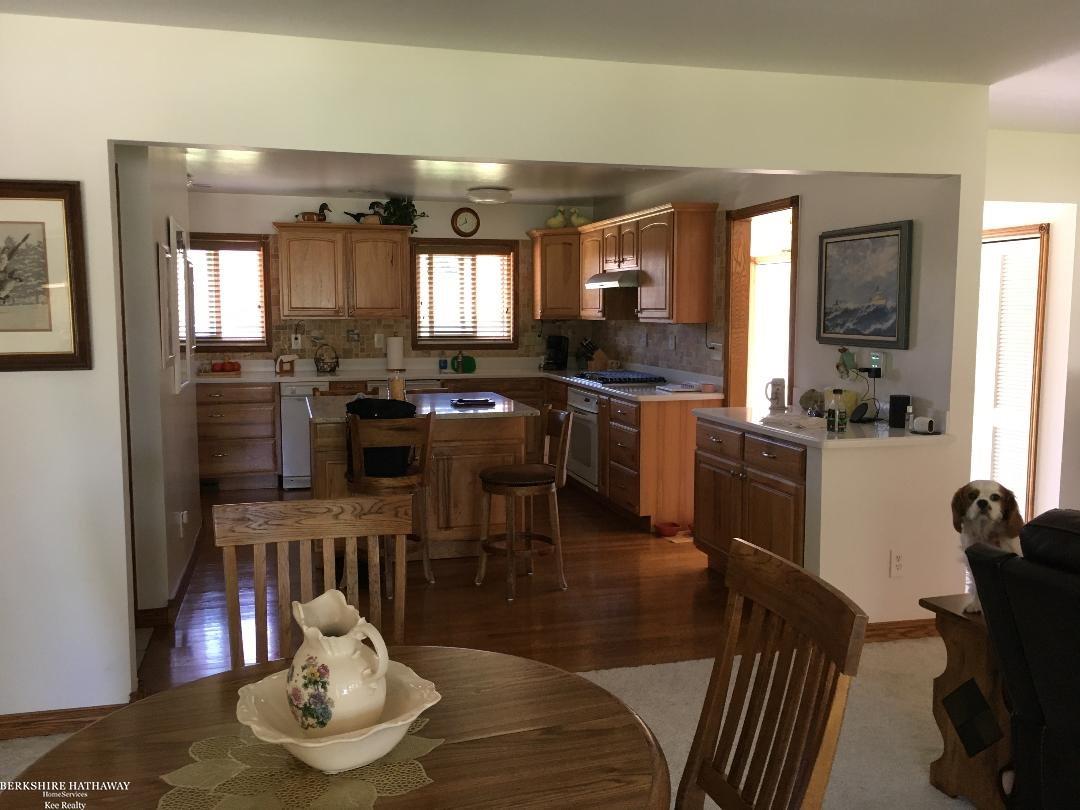 7214 Flamingo Road Algonac, MI 48001 - Photo 8 of 42