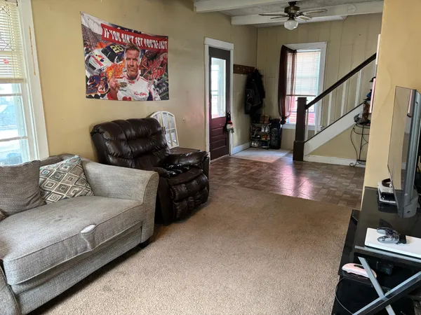 $85,000 | 606 Minnesota Avenue, Albert Lea, MN 56007