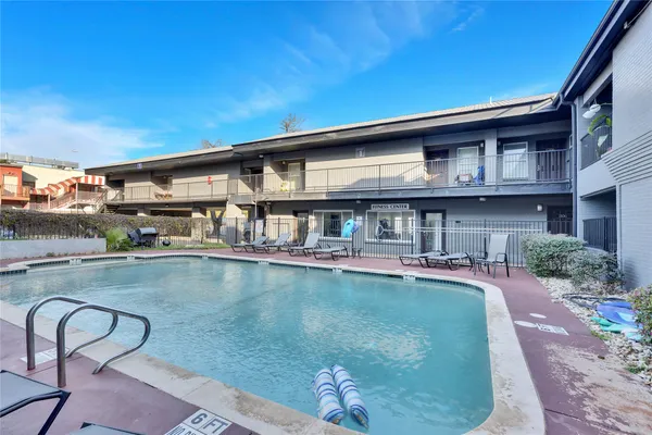 $1,100 | 2020 South Congress Avenue, Unit 1316, Austin, TX 78704