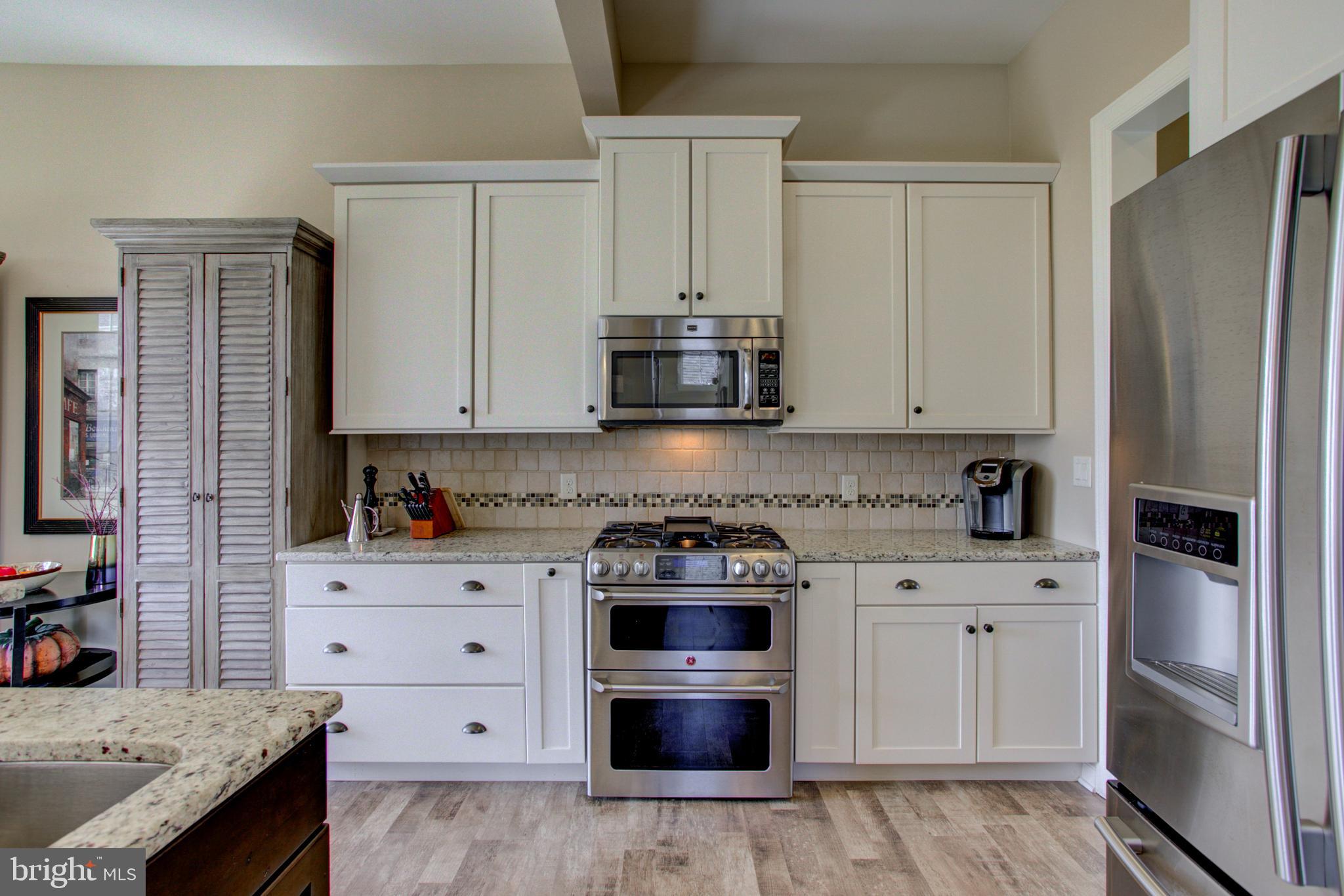 679 Warminster Lane Lititz, PA 17543 - Photo 6 of 51 Gallery Image 6
