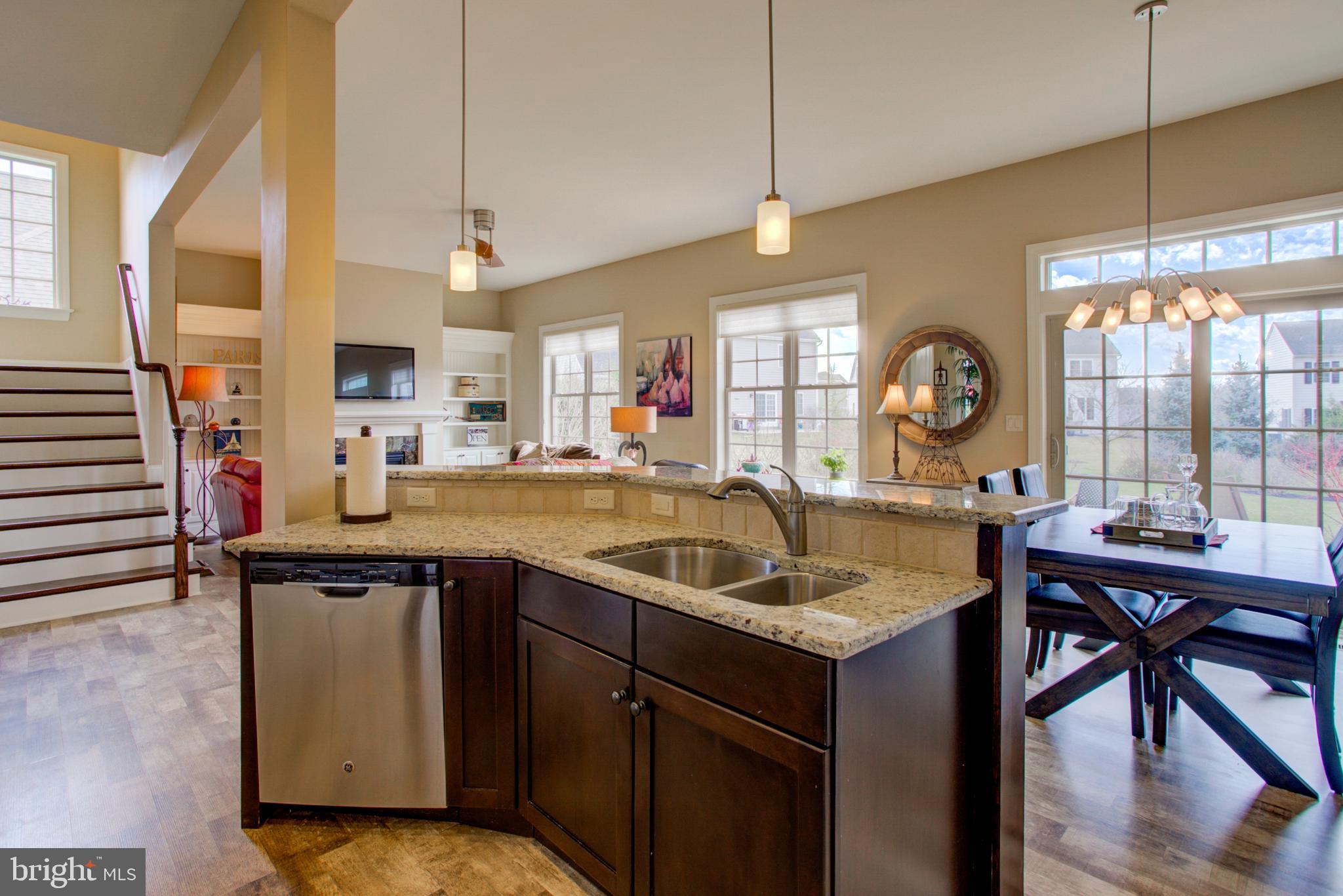 679 Warminster Lane Lititz, PA 17543 - Photo 9 of 51 Gallery Image 9