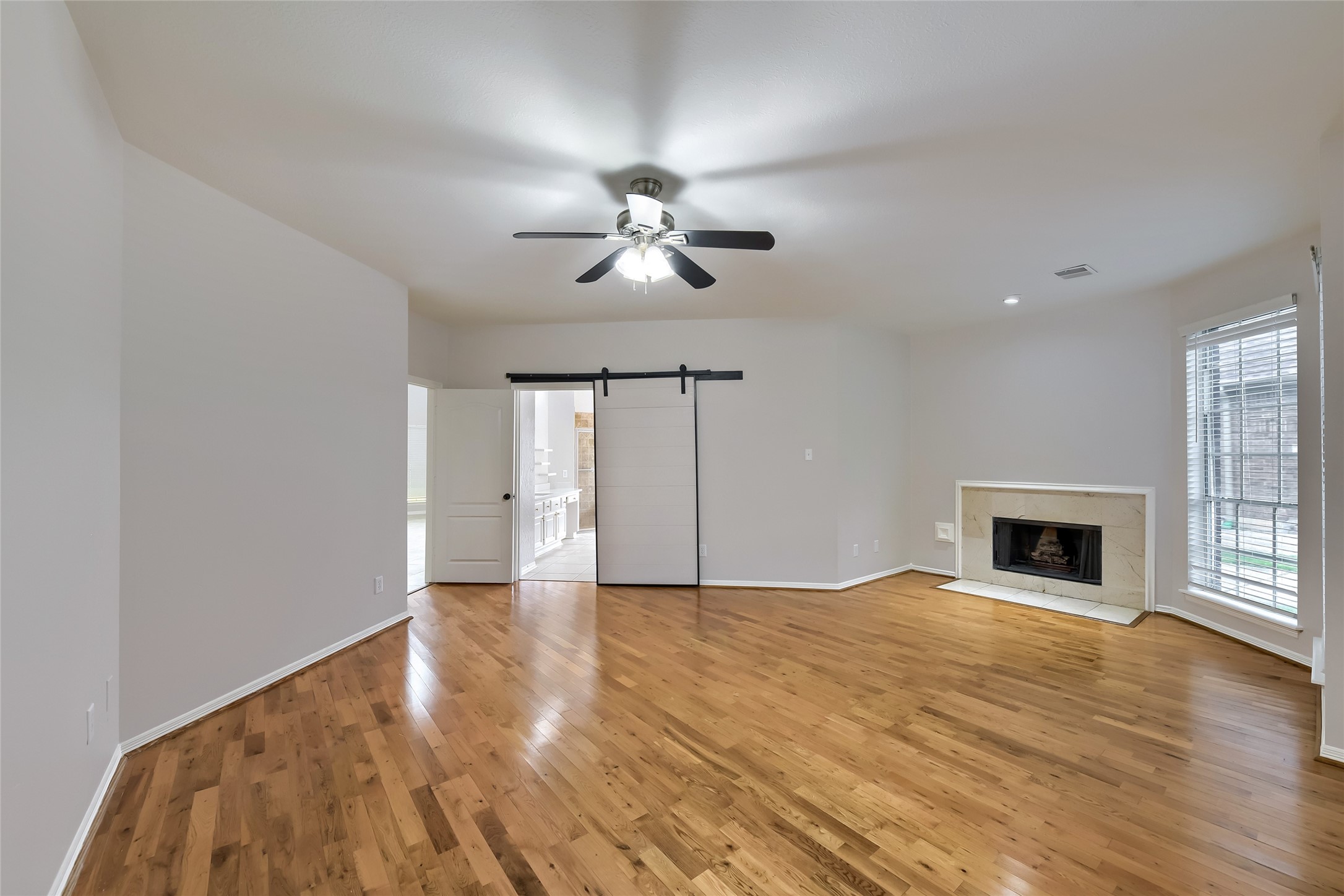 20119 Forest Drive Spring, TX 77388 - Photo 13 of 28 Family Room