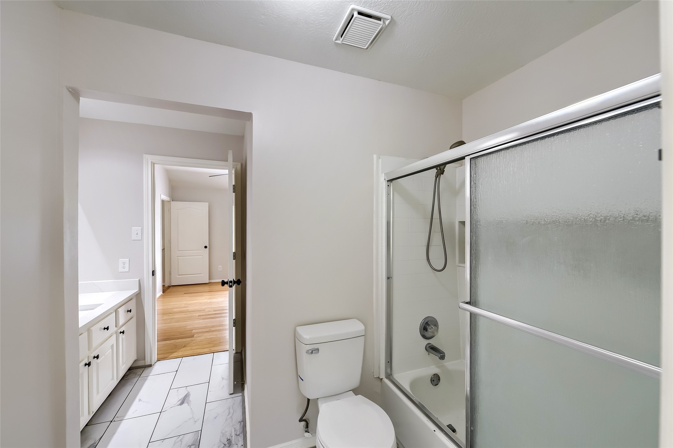 20119 Forest Drive Spring, TX 77388 - Photo 24 of 28 Bathroom