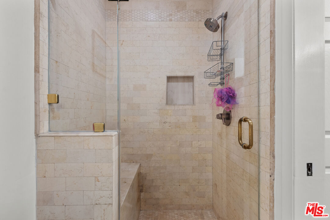 8701 Delgany Avenue, Unit 112 Playa del Rey, CA 90293 - Photo 16 of 22