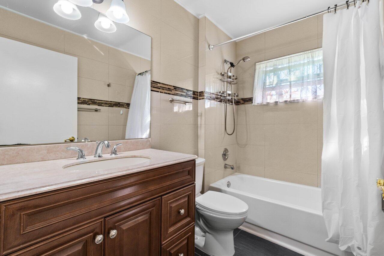 22525 Swordfish Drive Boca Raton, FL 33428 - Photo 29 of 41 029-22525SwordfishDrive-BocaRaton-FL-334