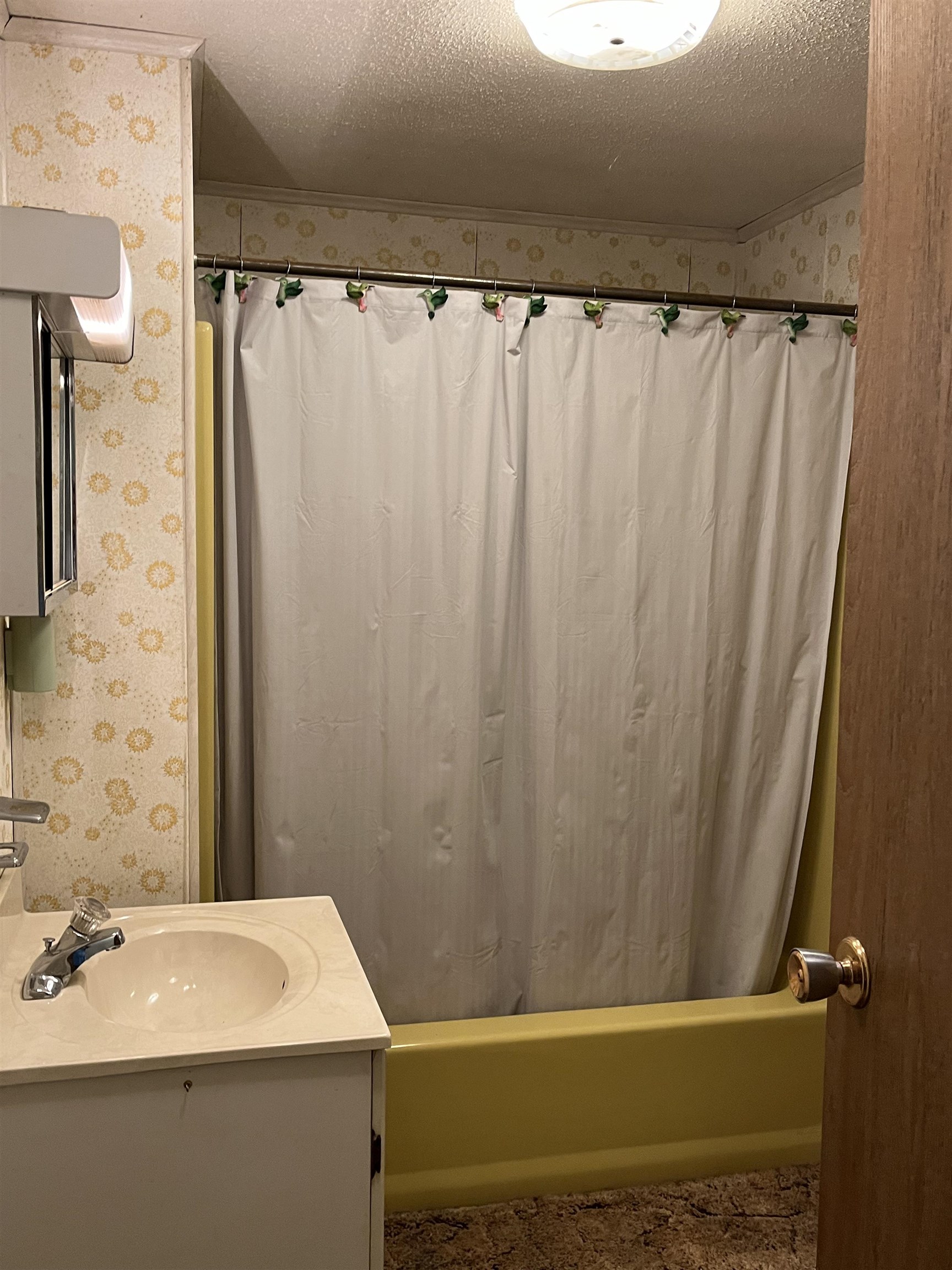 10505 South Graham Road St. Charles, MI 48655 - Photo 27 of 37