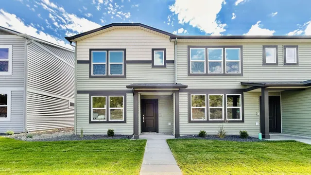 $337,995 | 5221 East Liberty Lane, Spokane, WA 99217