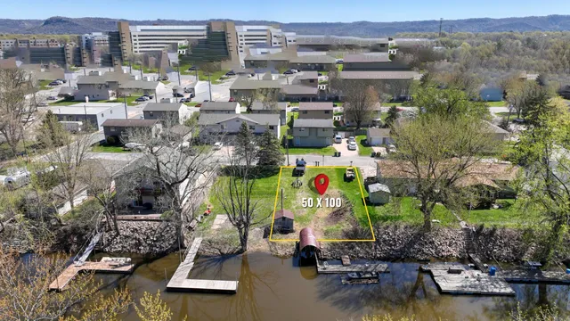 $99,500 | 1920 Fanell Drive, La Crosse, WI 54601