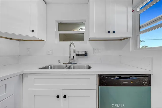 $429,900 | 415 North Santa Fe Street, Hemet, CA 92543