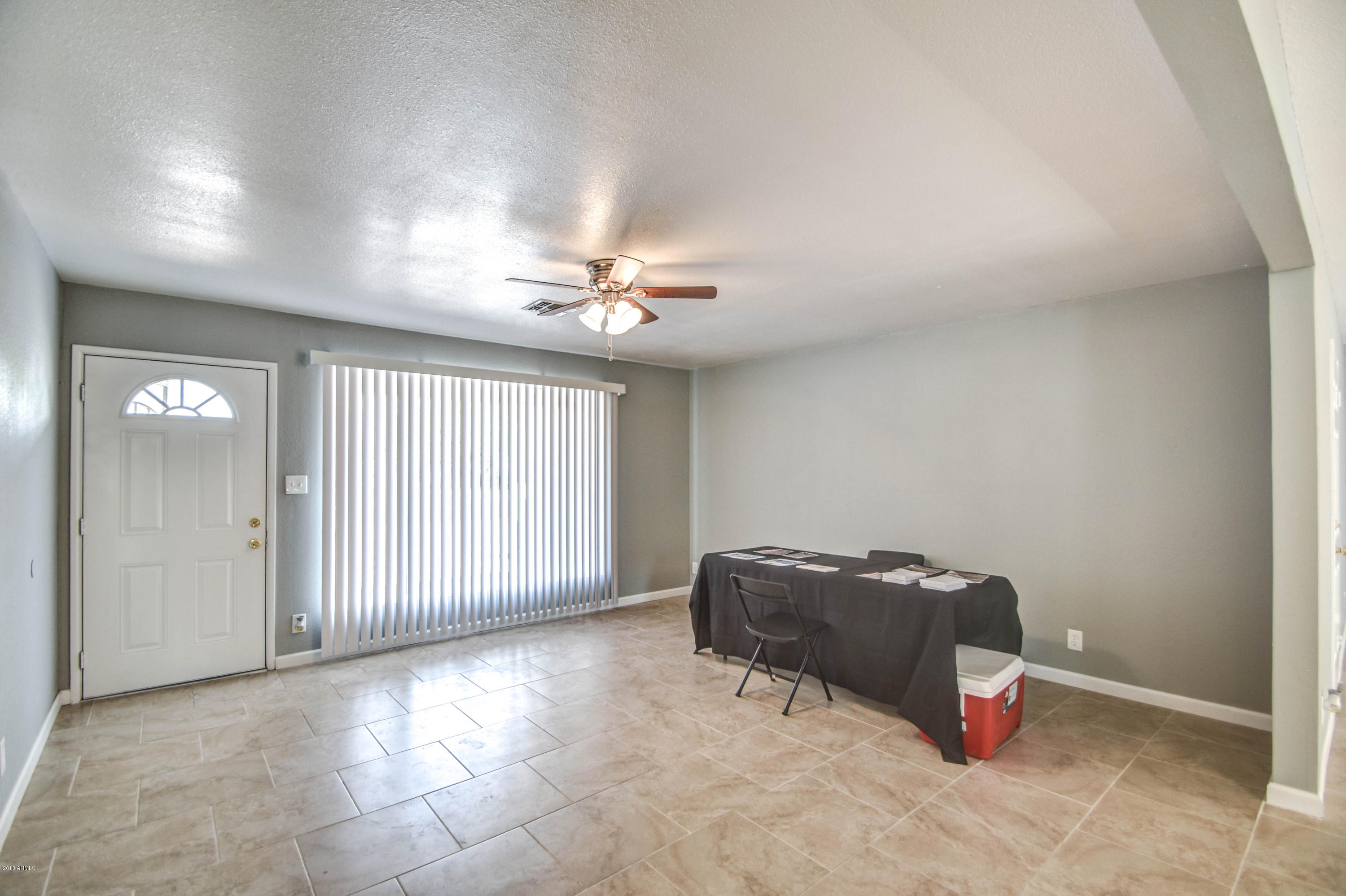 2519 West Wethersfield Road Phoenix, AZ 85029 - Photo 28 of 34 LIVING 2