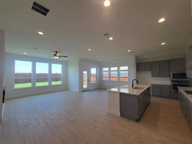 $397,930 | 3052 Rembrandt Drive, Royse City, TX 75189