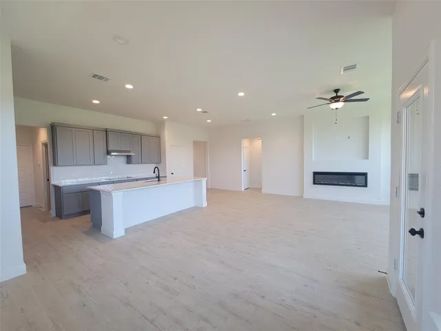 $397,930 | 3052 Rembrandt Drive, Royse City, TX 75189