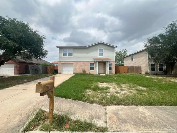 $1,500 | 2104 Magnolia Street, Mission, TX 78573