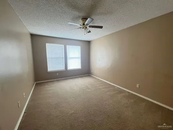 $1,500 | 2104 Magnolia Street, Mission, TX 78573
