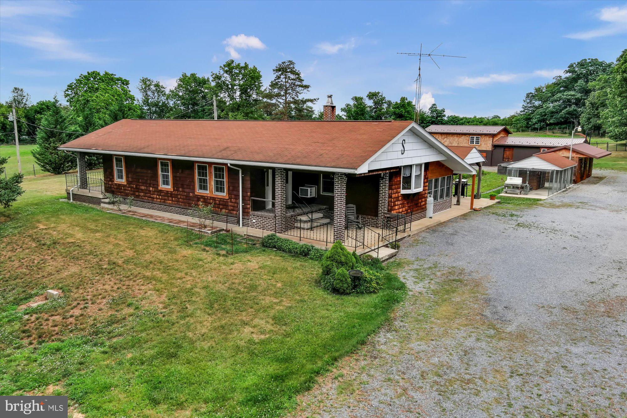 230 Strohm Road Shippensburg, PA 17257 - Photo 17 of 60 Front