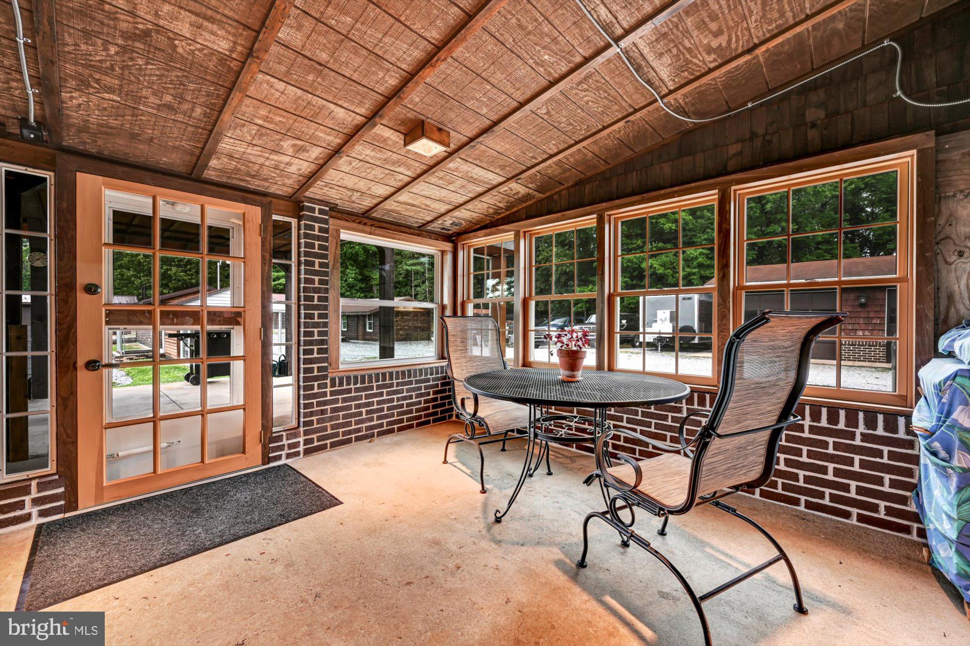 230 Strohm Road Shippensburg, PA 17257 - Photo 28 of 60 Screened in Patio