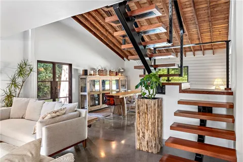 $1,899,000 | 33892 Calle Borrego, San Juan Capistrano, CA 92675