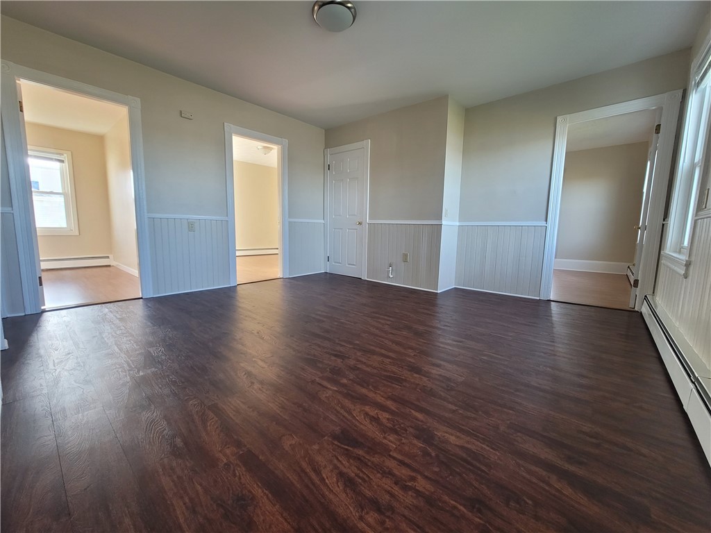 23 Martin Street Warren, RI 02885 - Photo 6 of 31 Gallery Image 6