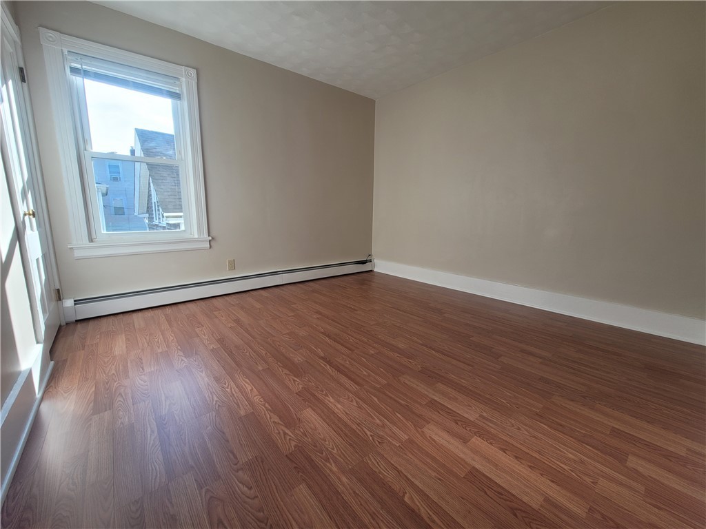 23 Martin Street Warren, RI 02885 - Photo 8 of 31 Gallery Image 8