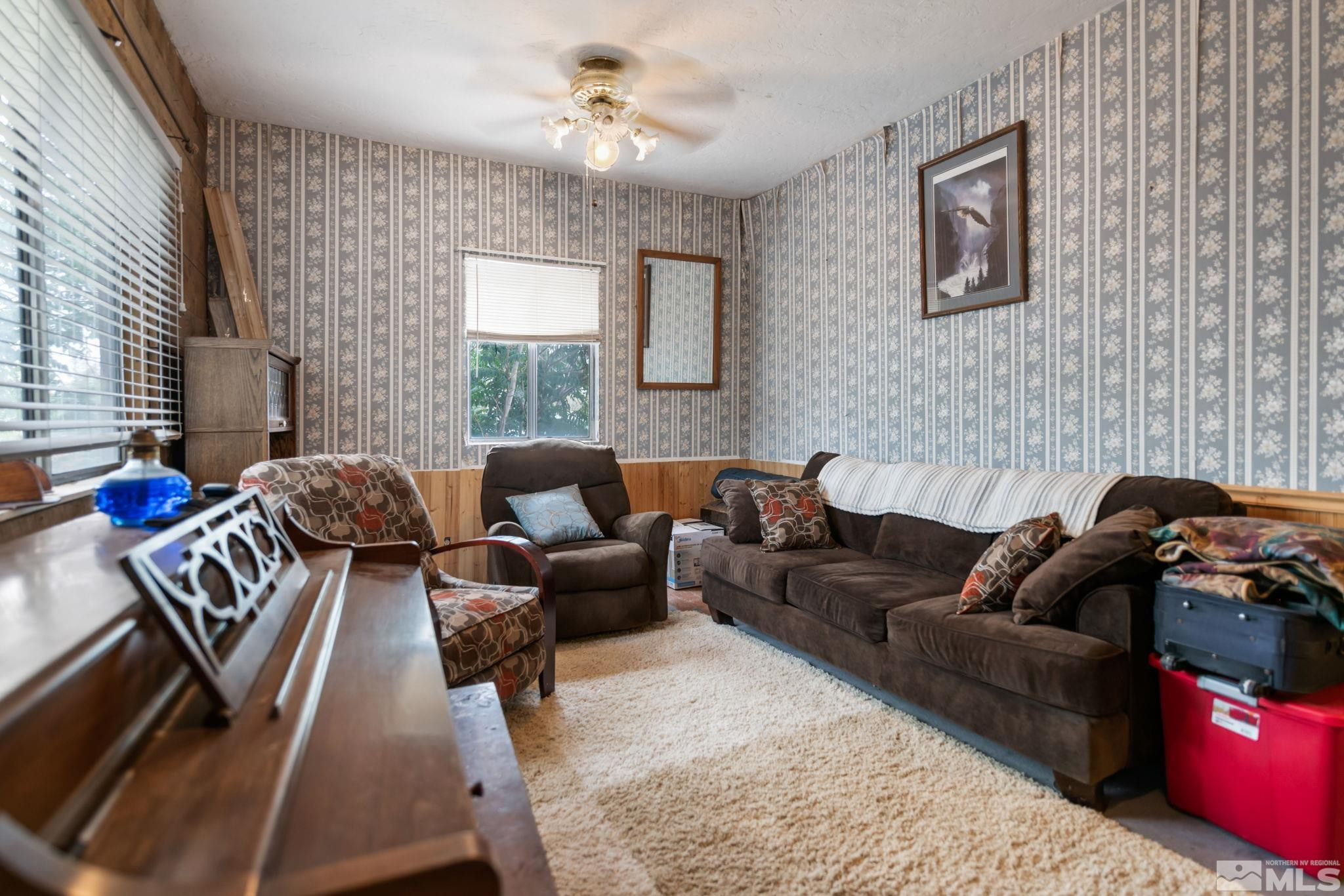 200 Reservation Road Wadsworth, NV 89442 - Photo 5 of 30 a living room with furniture and wooden floor