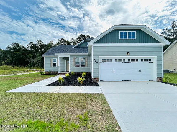$325,000 | 1231 Inner Banks Lane, Jacksonville, NC 28546