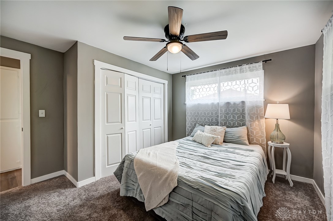4455 East Kitridge Road Dayton, OH 45424 - Photo 31 of 43