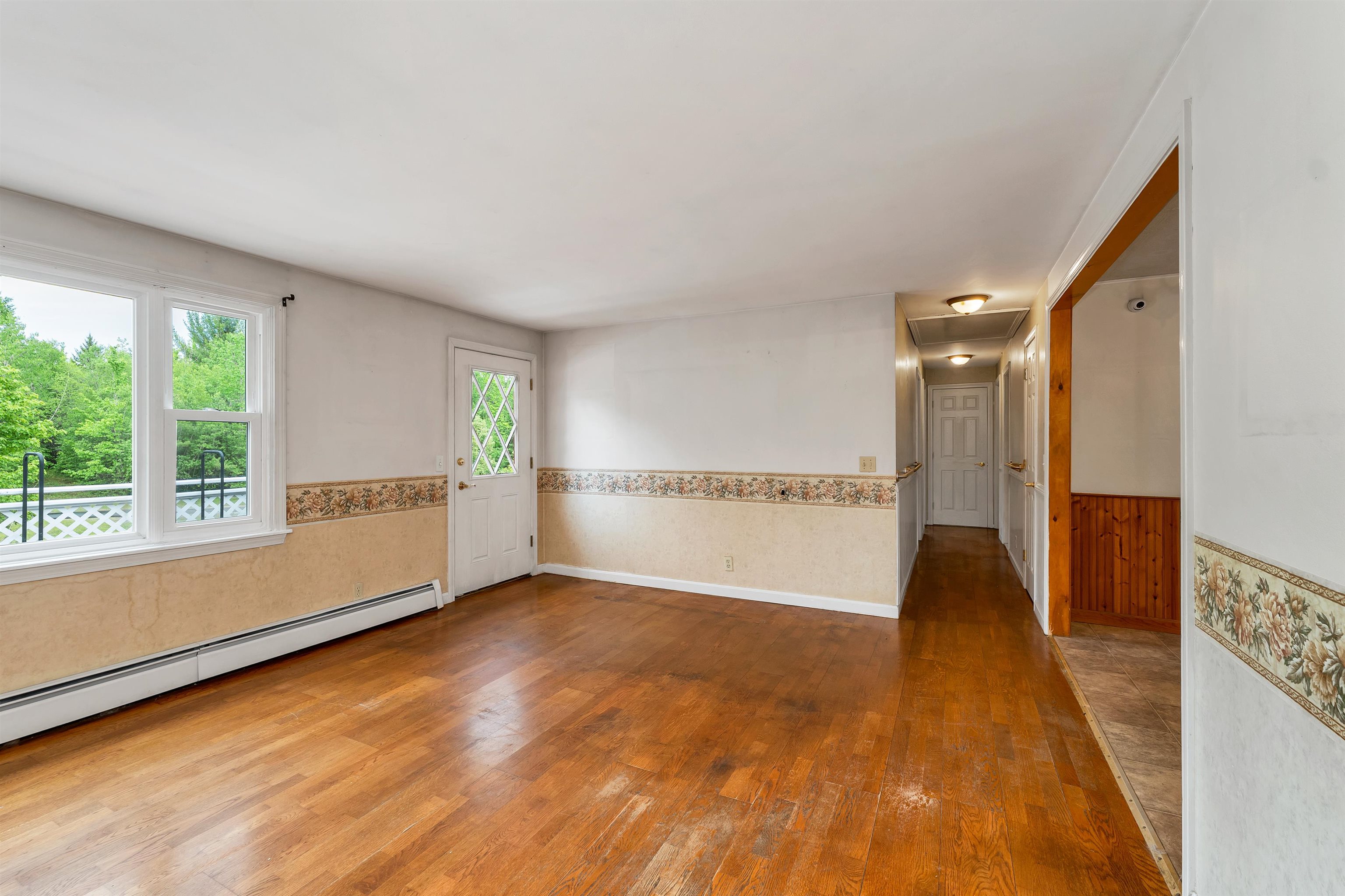 73 Jimtown Road Gorham, NH 03581 - Photo 7 of 56