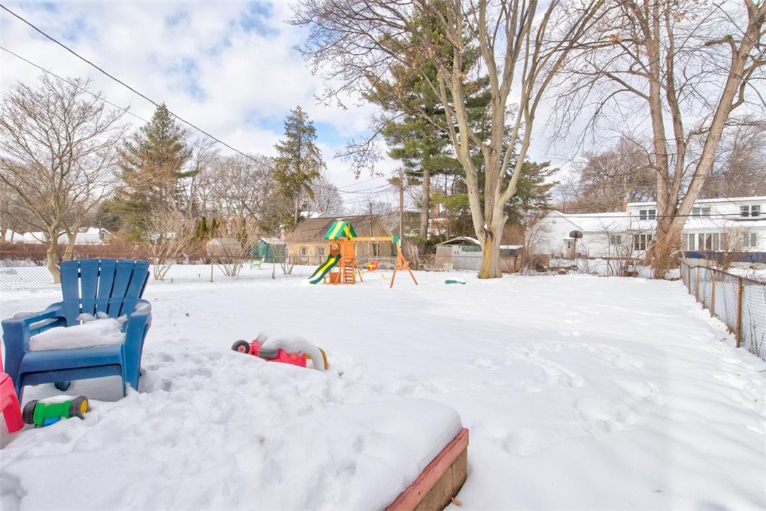 68 Simpson Road Irondequoit, NY 14617 - Photo 24 of 27