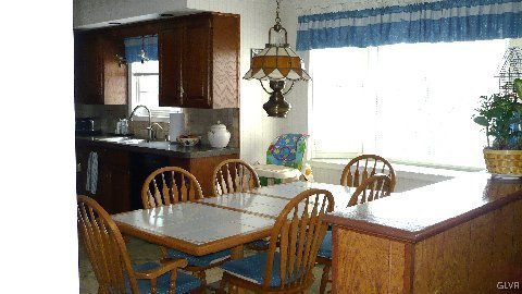 1441 Spring Valley Road Bethlehem, PA 18015 - Photo 18 of 32 Gallery Image 18