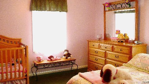 1441 Spring Valley Road Bethlehem, PA 18015 - Photo 27 of 32 Gallery Image 27