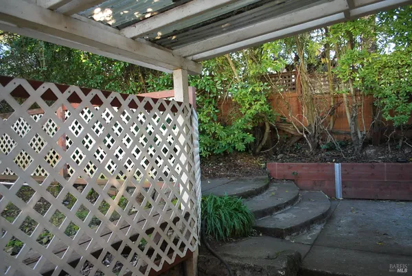 $599,000 | 1309 D Street Extension, Petaluma, CA 94952