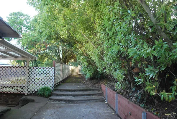$599,000 | 1309 D Street Extension, Petaluma, CA 94952