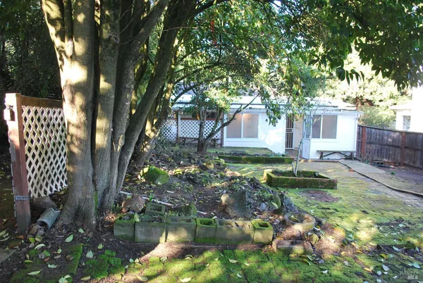 $599,000 | 1309 D Street Extension, Petaluma, CA 94952