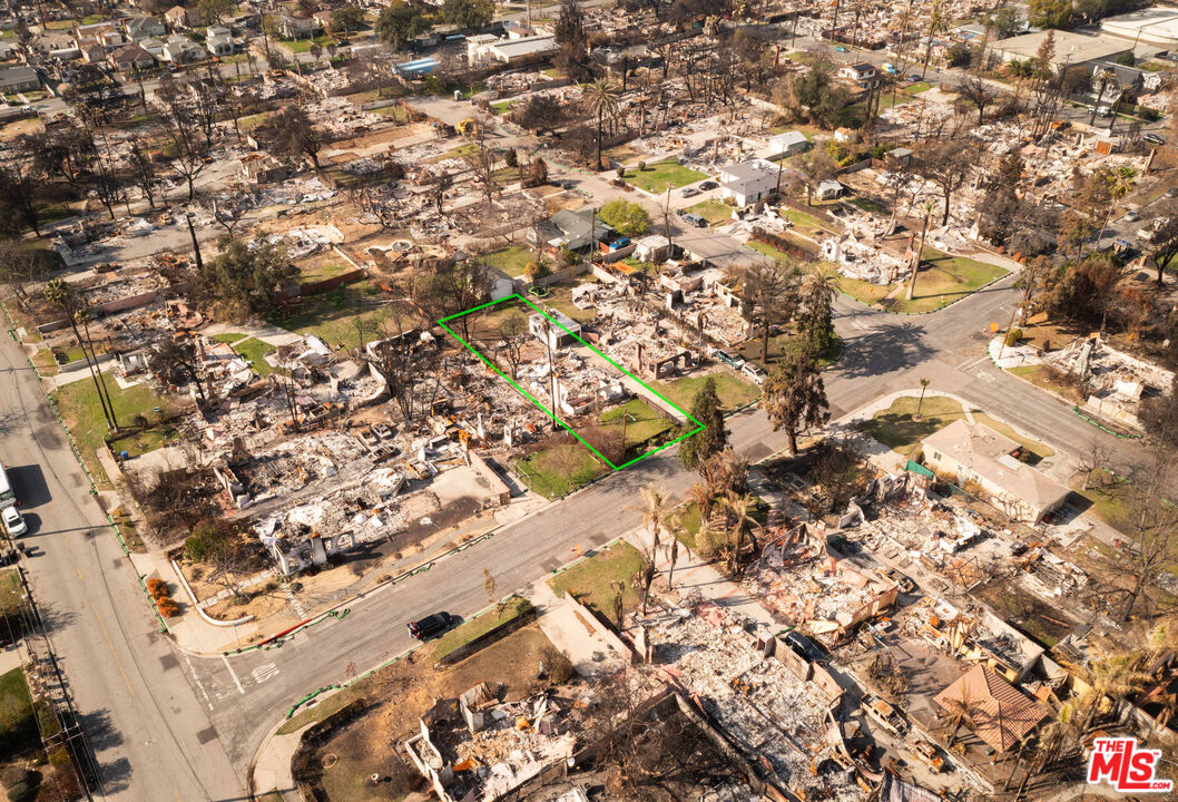 2611 Glen Avenue Altadena, CA 91001 - Photo 2 of 10