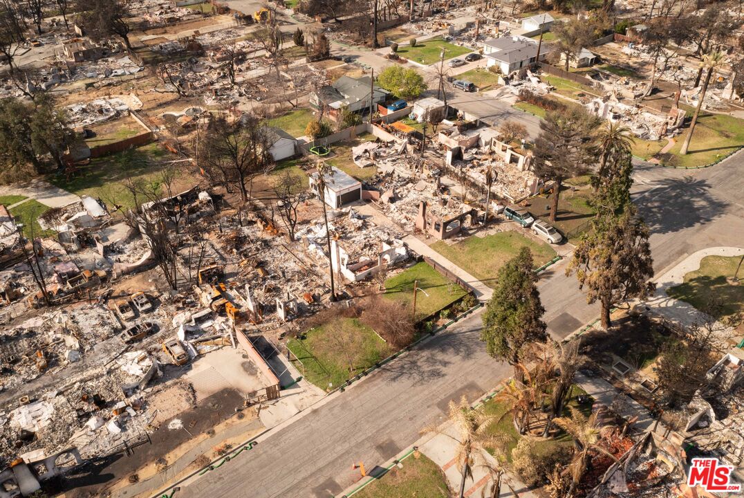 2611 Glen Avenue Altadena, CA 91001 - Photo 8 of 10