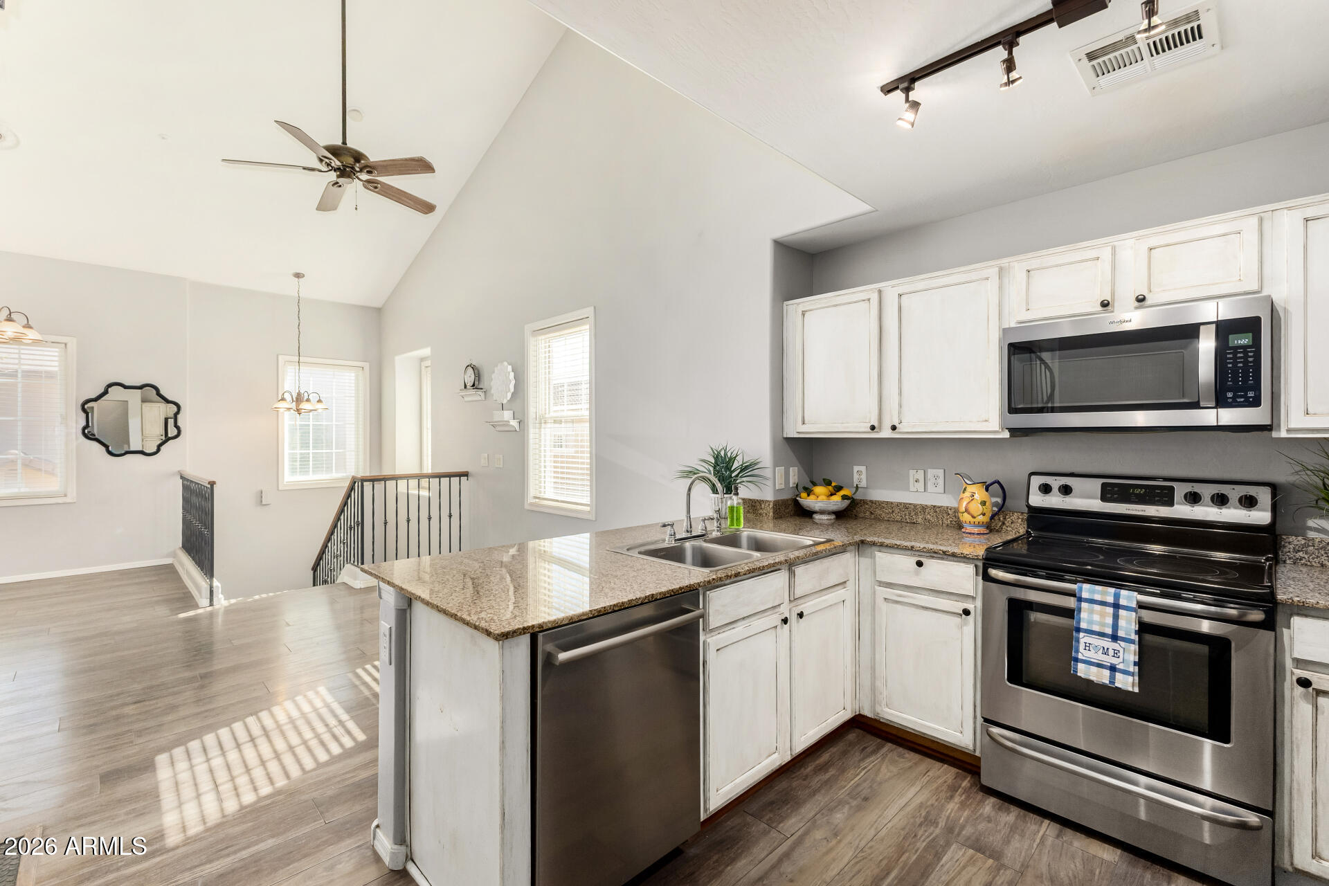 4330 East Jasper Drive Gilbert, AZ 85296 - Photo 10 of 27 10 - Jasper