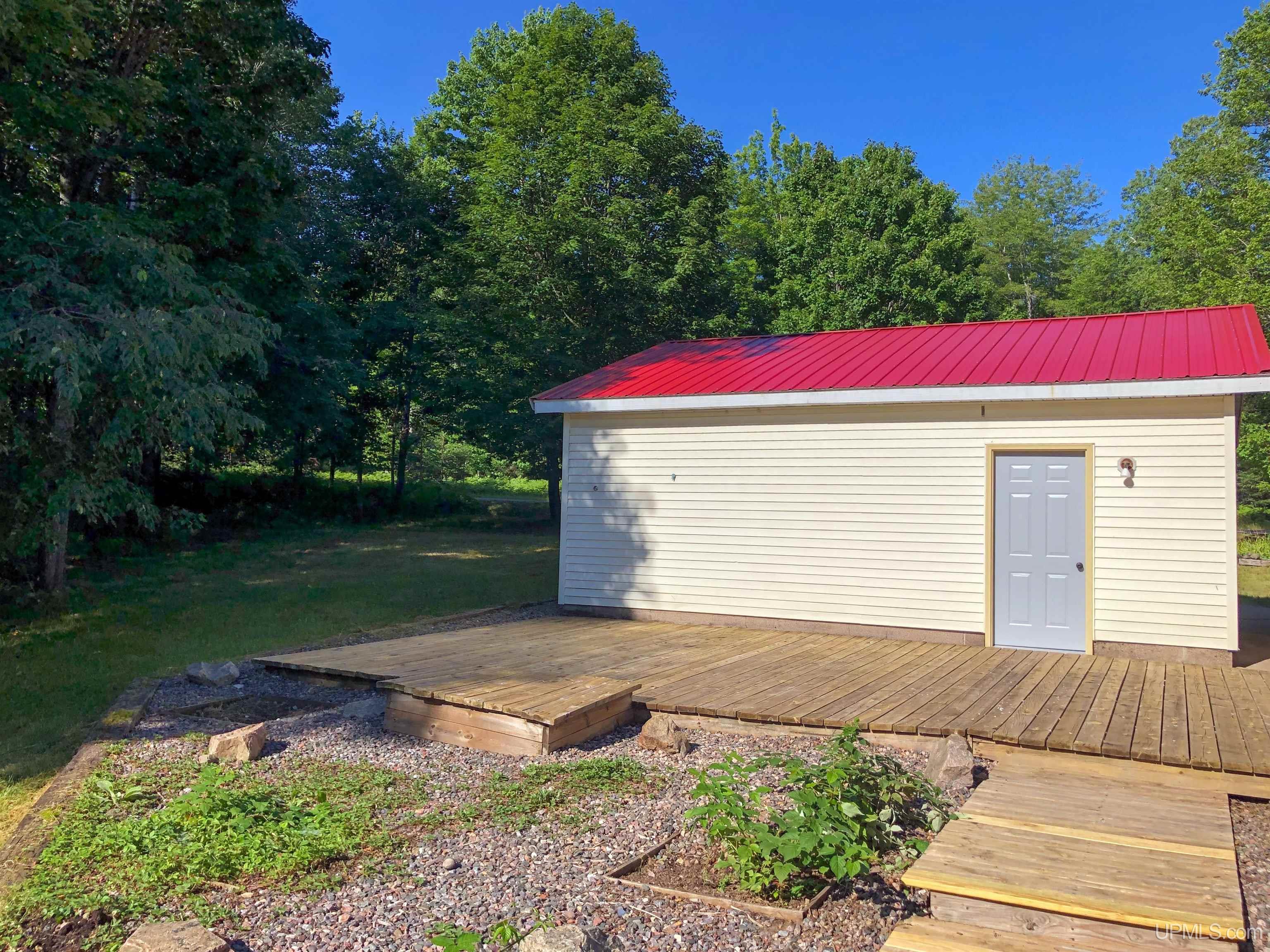 120 Maple Ridge Road Negaunee, MI 49866 - Photo 5 of 84
