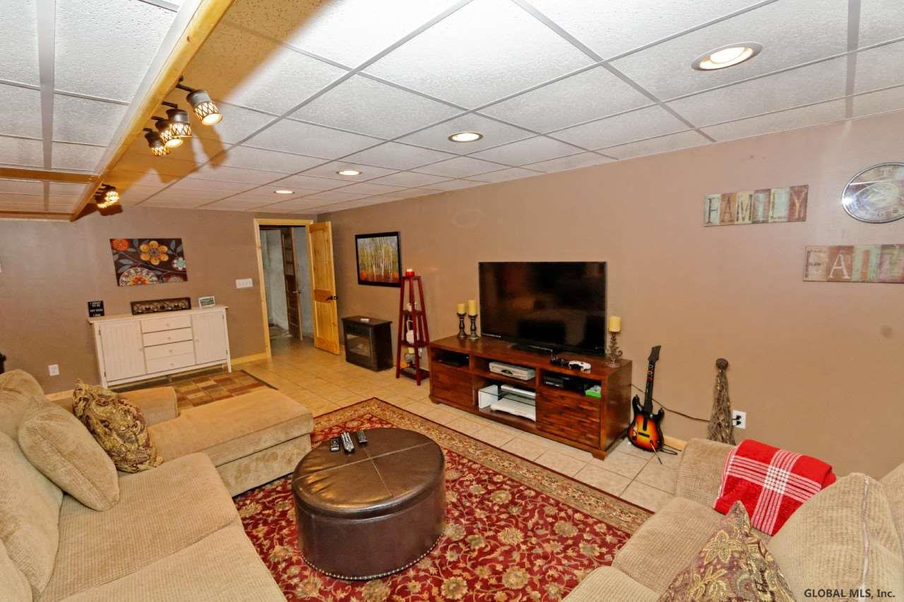 94 Longmeadow Road Johnsonville, NY 12094 - Photo 14 of 25 Photo 14