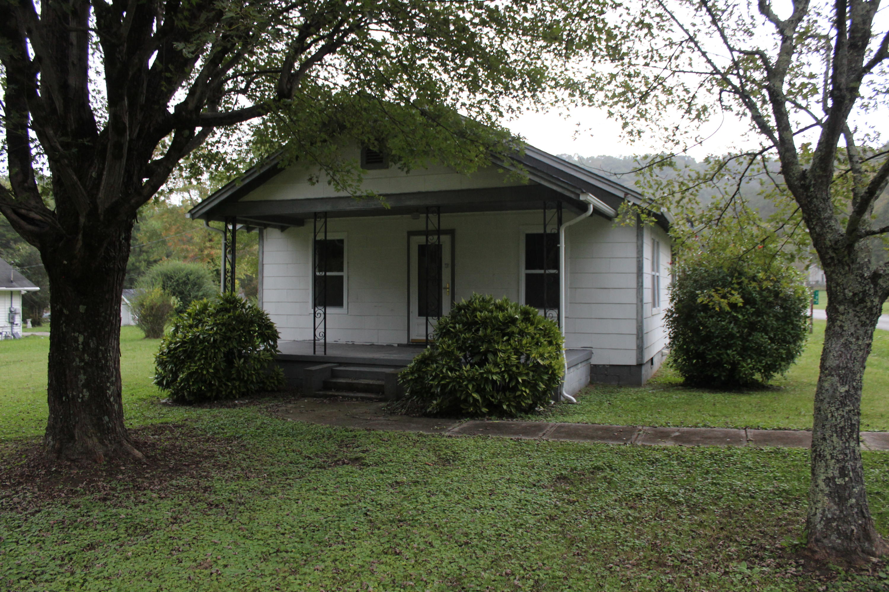 103 Roddy Lane Rocky Top, TN 37769 - Photo 12 of 17 IMG_9303