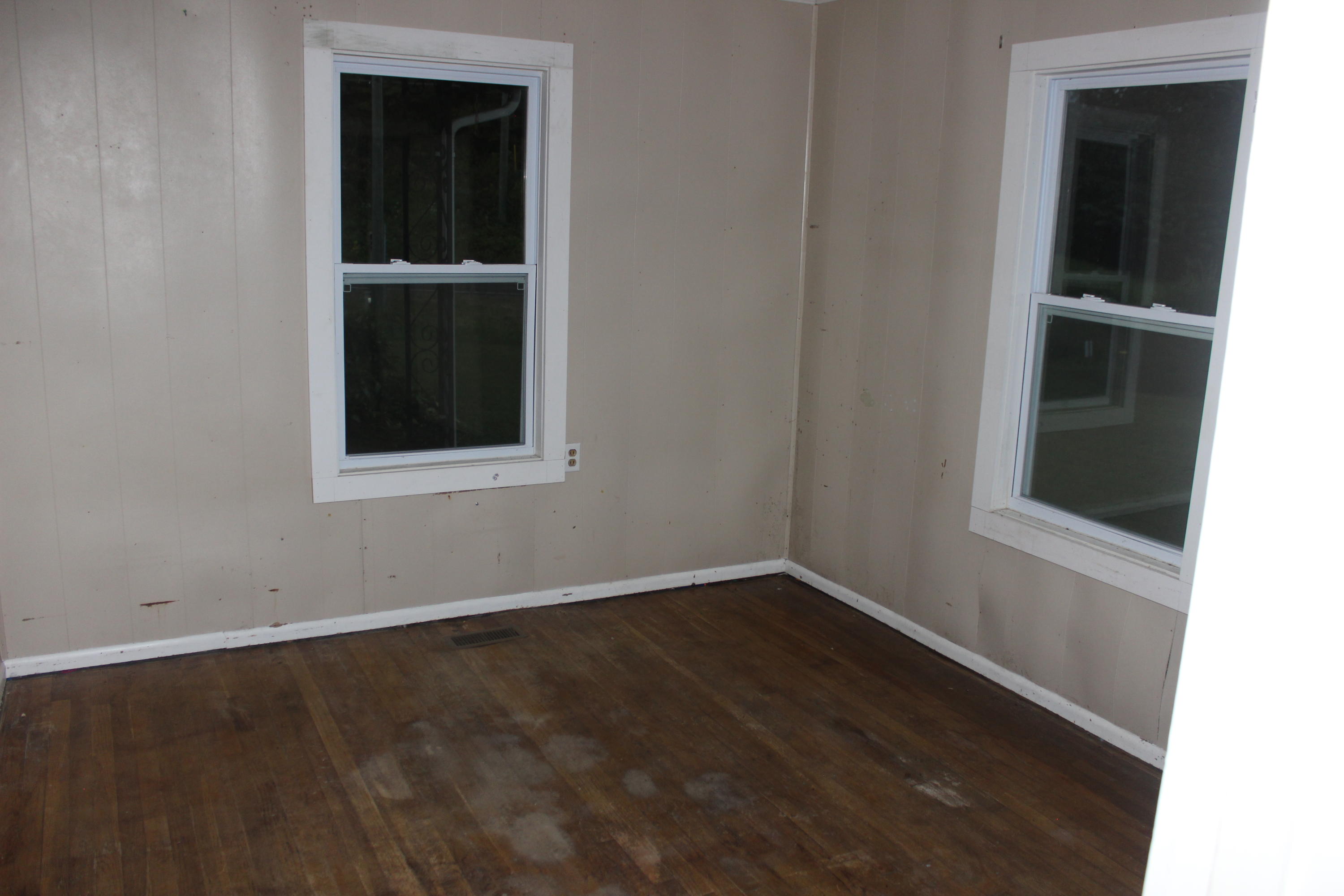 103 Roddy Lane Rocky Top, TN 37769 - Photo 5 of 17 IMG_9310