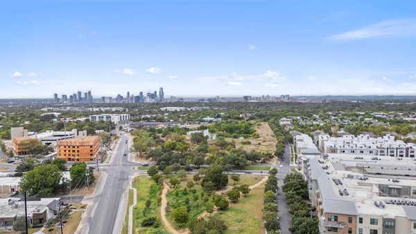 $826,000 | 2805 McCurdy Street, Unit 2, Austin, TX 78723