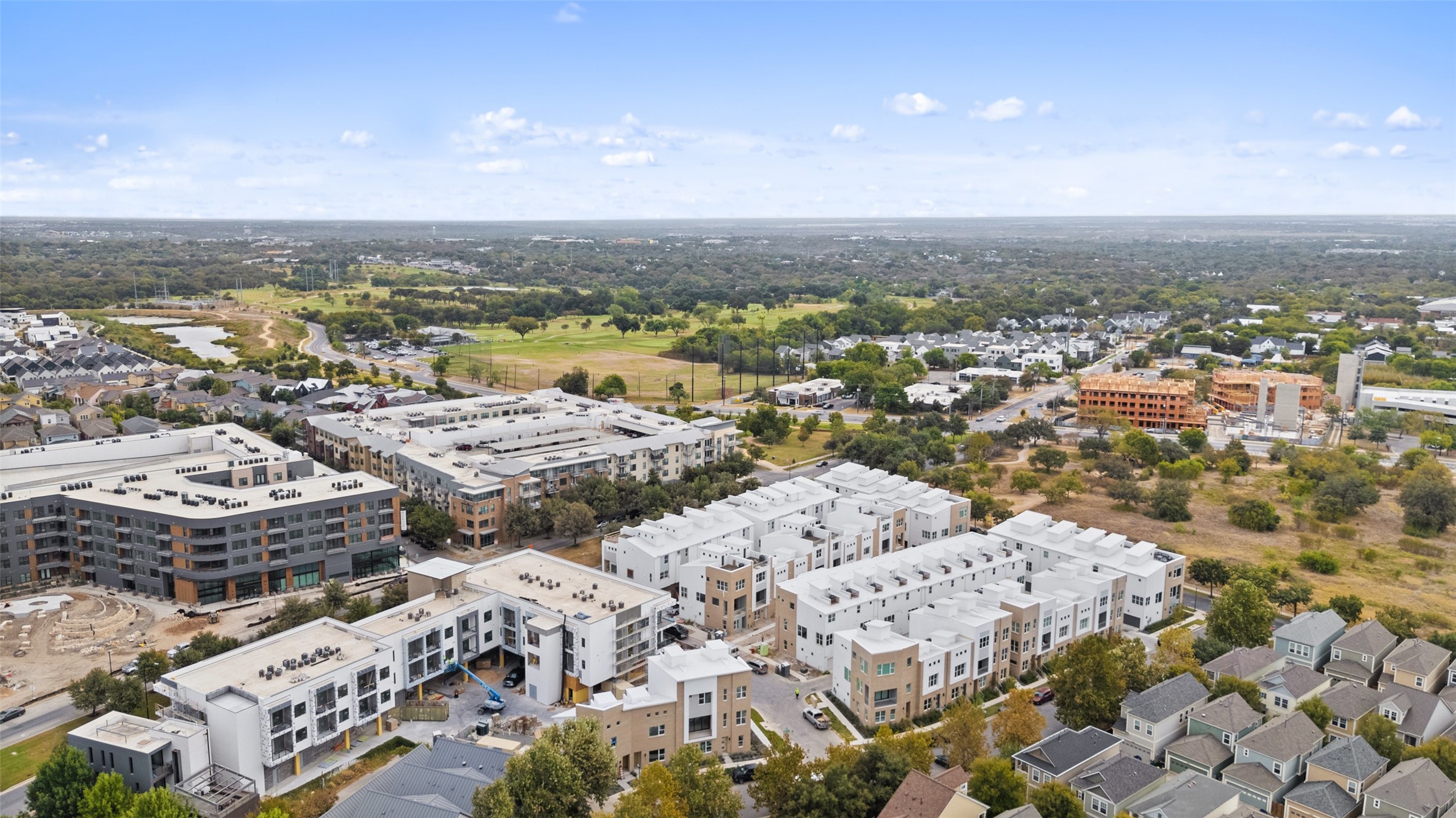 2805 McCurdy Street, Unit 2 Austin, TX 78723 - Photo 32 of 34 an aerial view of multiple house
