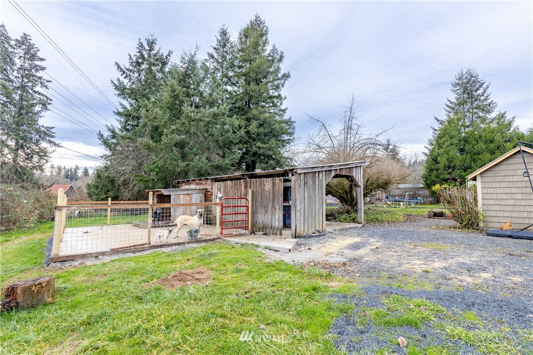 109 Roe Road Winlock, WA 98596 - Photo 16 of 21