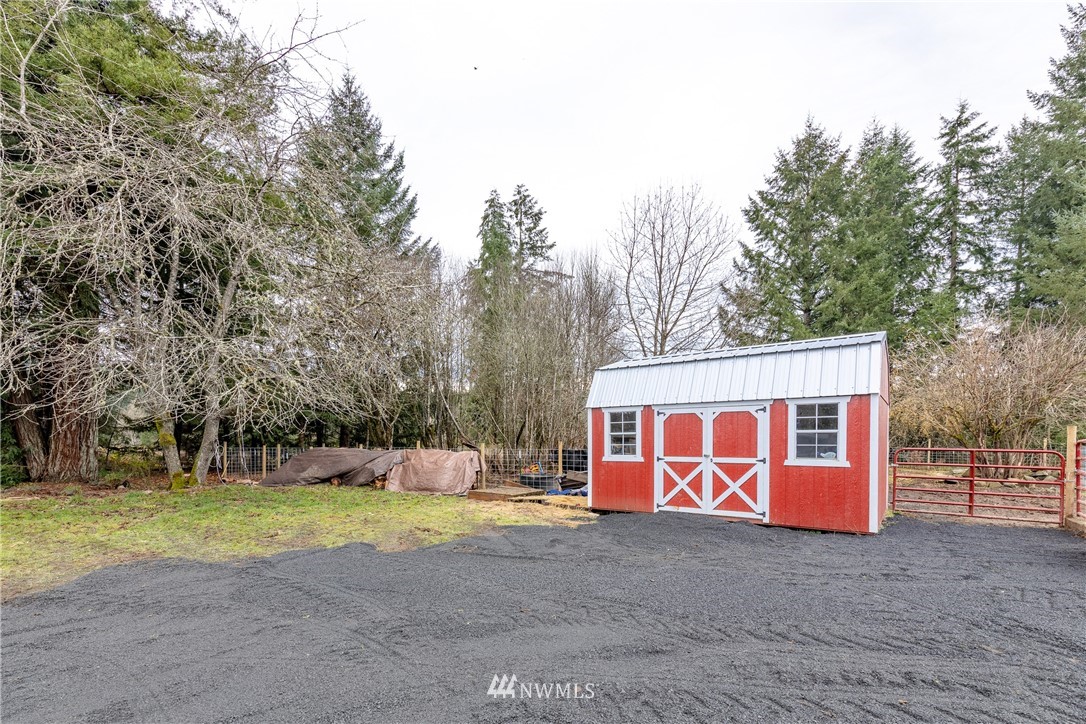 109 Roe Road Winlock, WA 98596 - Photo 18 of 21