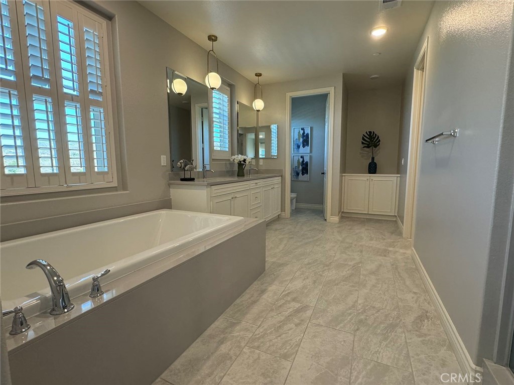 107 Ritual Irvine, CA 92618 - Photo 9 of 17